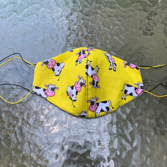 Cow Face Mask - Picture 1 of 4